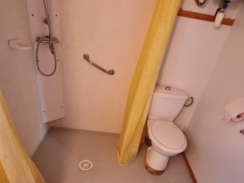 CHALET 4 people - Chalet 38m² - 2 bedrooms (disabled access)