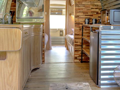 CARAVAN 2 people - AMERICAN AIRSTREAM with Spa