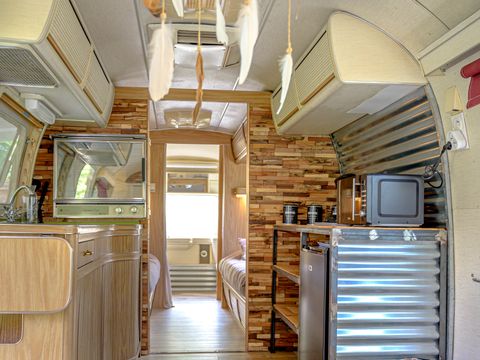 CARAVAN 2 people - AMERICAN AIRSTREAM with Spa