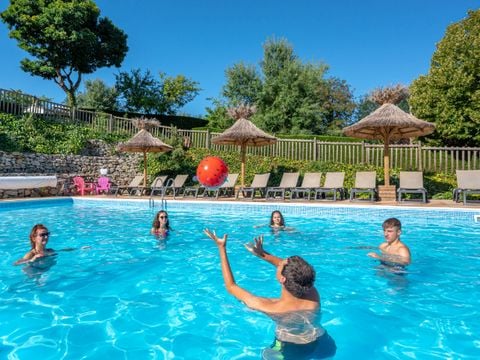 Flower Camping la Châtaigneraie - Camping Drome