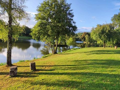 Camping Domaine De Lascaux - Camping Correze - Image N°2