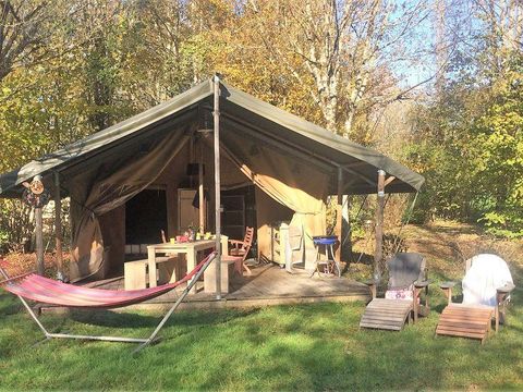 TENTE TOILE ET BOIS 5 personnes - Tente Lodge Safari 35 m² - 2 chambres - 10 m² terrasse couverte