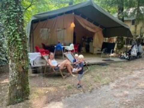 CANVAS AND WOOD TENT 6 people - Safaritent Next Le Verdoyer