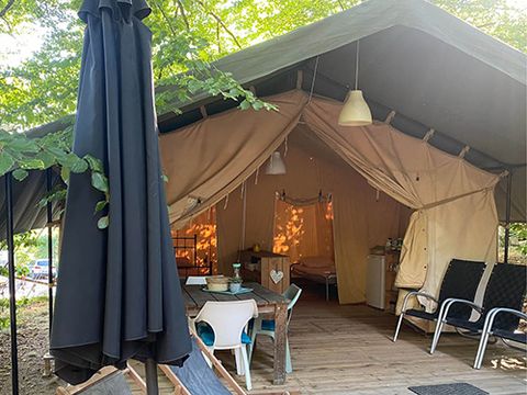 CANVAS AND WOOD TENT 6 people - Safaritent Next Le Verdoyer