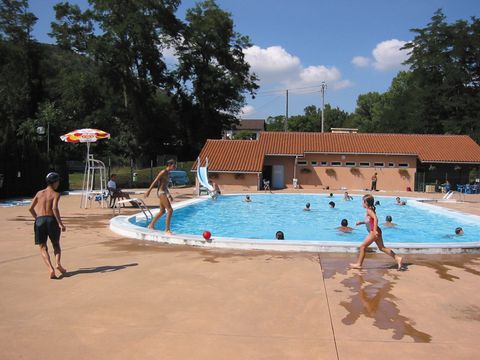 Camping Le Pré - Camping Puy-de-Dome