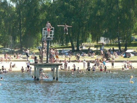 Flower Camping l'Air du Lac - Camping Haute-Vienne - Image N°2