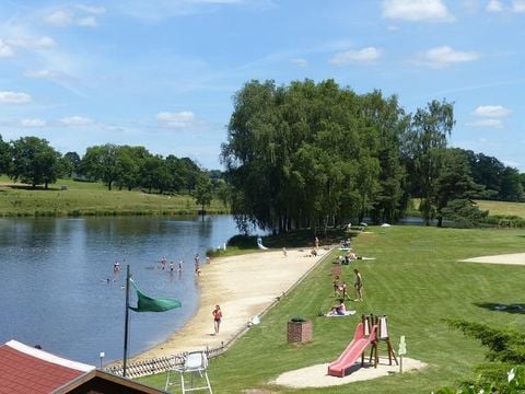 Flower Camping l'Air du Lac - Camping Haute-Vienne - Image N°5