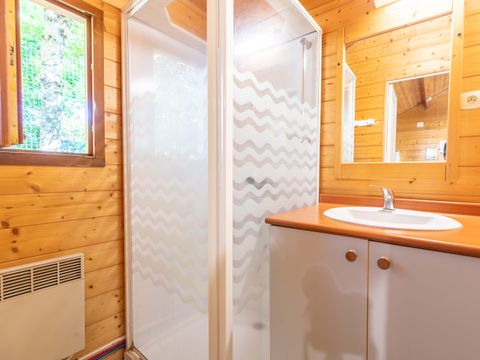 CHALET 5 personnes - PUY DE LA VACHE