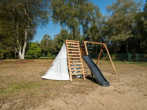 Camping Ushuaia Villages la Presqu ile - Camping Creuse - Image N°5