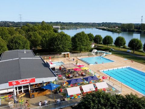 HÉBERGEMENT INSOLITE 4 personnes - Roulottes du Val de Saône 