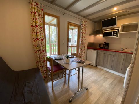 CHALET 2 people - CONFORT 24 m² (1 bedroom) with covered terrace 8m².