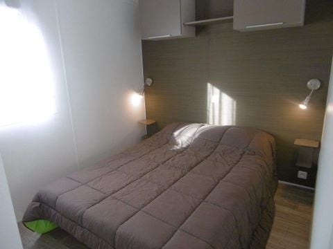 MOBILE HOME 6 people - Confort 35m² - 3 bedrooms + semi-covered terrace + TV