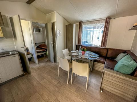 MOBILE HOME 6 people - 3-bedroom Bermuda mobile home with terrace