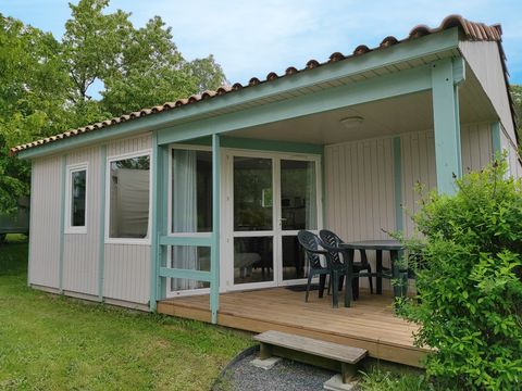 CHALET 6 people - CONFORT 4/6 pers 28m² 2 bedrooms TV - covered terrace