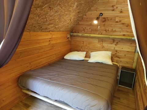 TENT 5 people - LODGE 4/5 pers INSOLITE 2 rooms without bathroom