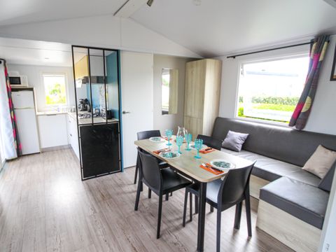 MOBILHOME 4 personnes - Supérieur - 2 chambres - arrivées du mercredi