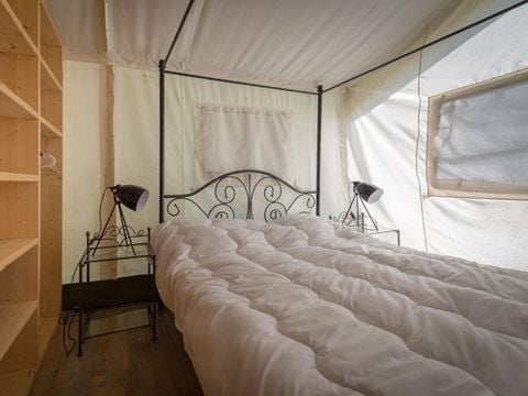 TENT 5 people - Tente Insolite Premium Safari 2 bd. - With sanitary facilities