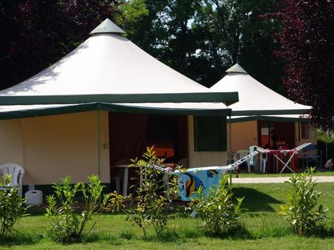 CANVAS BUNGALOW 5 people - STANDARD without sanitary facilities