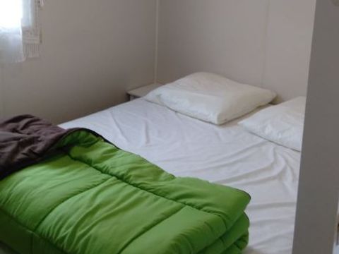 MOBILE HOME 4 people - 2 bedrooms - Covered terrace HOLIDAYS