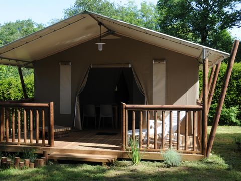 TENTE 5 personnes - LODGE HOEDIC CONFORT sans sanitaires