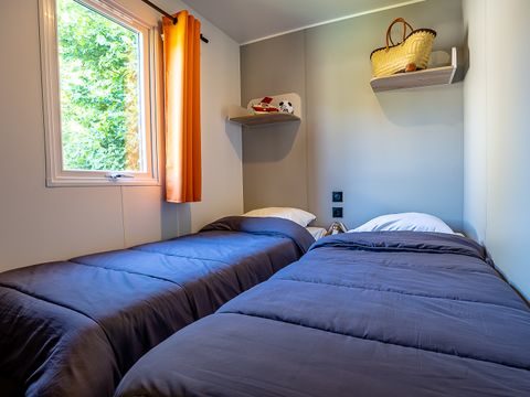 MOBILHOME 4 personnes - Confort 2 Chambres au Bord de l'Eau