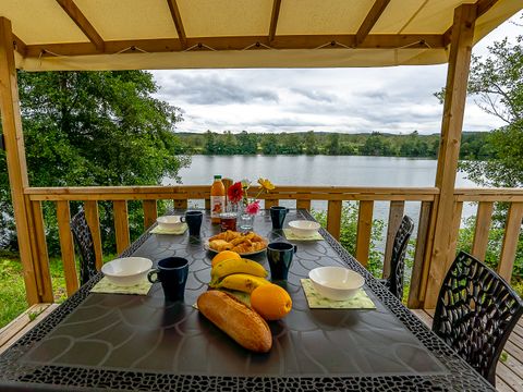 MOBILHOME 4 personnes - Confort 2 Chambres au Bord de l'Eau