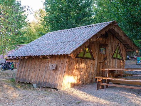 HÉBERGEMENT INSOLITE 4 personnes - Cabane Hansel 4 pers