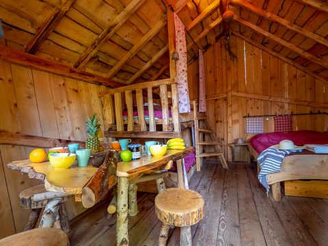 HÉBERGEMENT INSOLITE 4 personnes - Cabane Gretel 4 pers