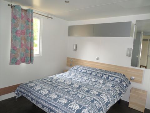 MOBILHOME 4 personnes - PMR 30m² - 2 chambres (accessible personne à mobilité réduite)