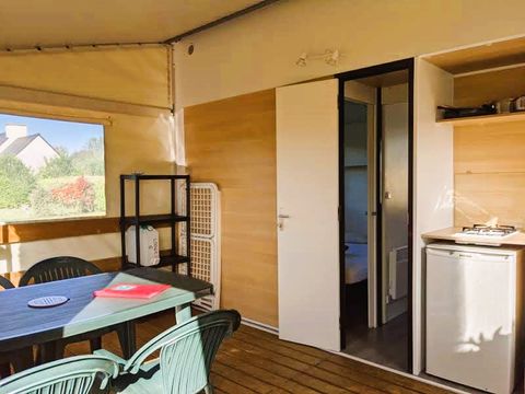 TENTE TOILE ET BOIS 4 personnes - LODGE (sans sanitaires)