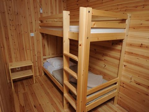 CHALET 6 people - COTTAGE with sanitary facilities