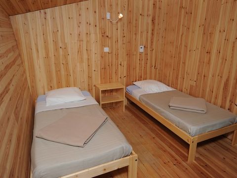 CHALET 6 people - COTTAGE with sanitary facilities