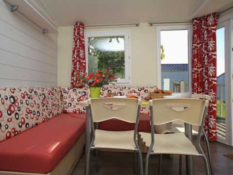 MOBILHOME 5 personnes - 2 chambres avec terrasse