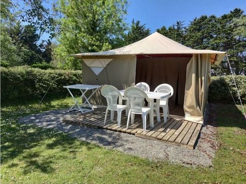 BUNGALOW TOILÉ 4 personnes - 16 m² sans sanitaires