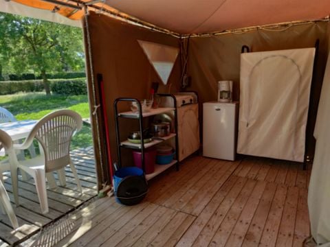 BUNGALOW TOILÉ 4 personnes - 16 m² sans sanitaires