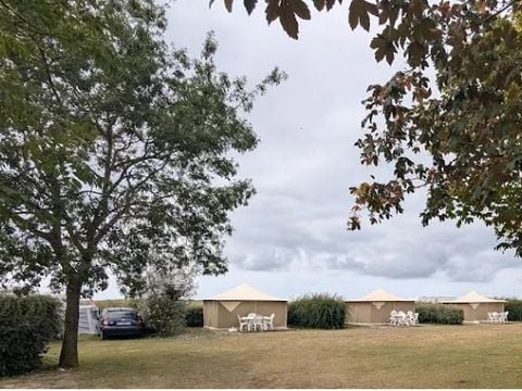 BUNGALOW TOILÉ 4 personnes - 16 m² sans sanitaires