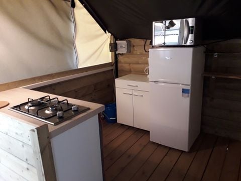 CANVAS AND WOOD TENT 4 people - ECOLODGE TOILE DE SAVEL (WITHOUT SANITARY FACILITIES)