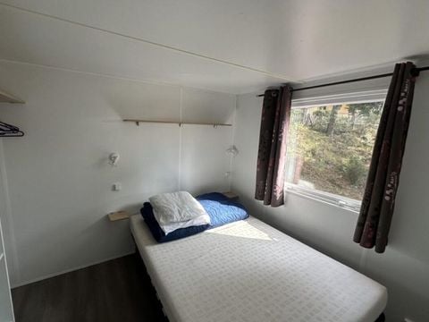 MOBILE HOME 5 people - Comfort +4 people 2 bedrooms: max 4 adults and 1 child l (with air conditioning)