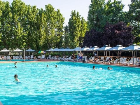 Camping La Chiocciola - Camping Pisa