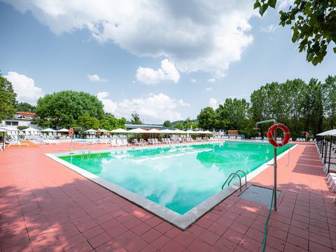 Camping La Chiocciola - Camping Pisa