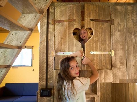 TENTE TOILE ET BOIS 5 personnes - POPULONIA