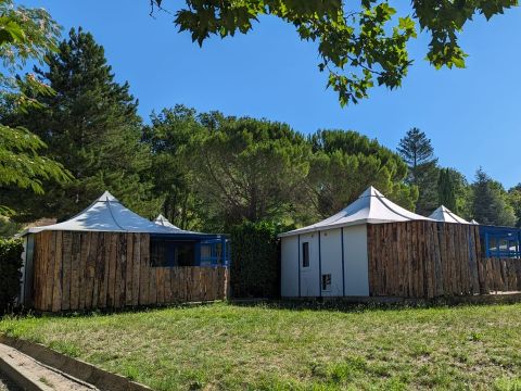 Camping Ushuaïa Villages - Le Village des Sources - Camping Hérault - Image N°73