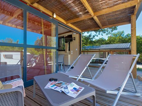 CHALET 4 people - Chalet Mistral 25m² - air-conditioned - 2 bedrooms - terrace 12m² 4/5 pers.