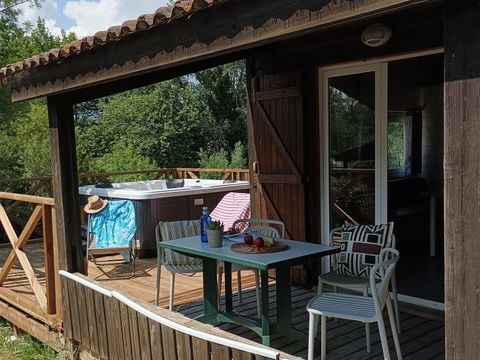 CHALET 4 personnes - Premium Zen 2ch.TV-CLIM-SDB-SPA