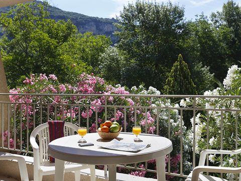 Résidence Le Domaine de Chames - Camping Ardèche - Image N°5