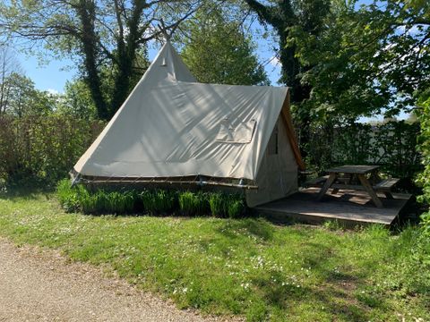 UNUSUAL ACCOMMODATION 4 people - Tipi (without sanitary facilities)