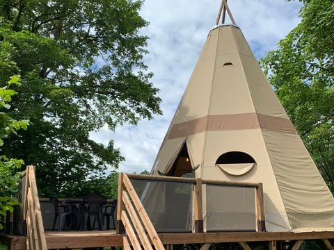 HÉBERGEMENT INSOLITE 4 personnes - Indienne Tipi Home