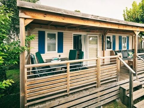 CANVAS AND WOOD TENT 5 people - Super Lodge Tent | 2 Bedrooms | 4/5 Pers. | 1 Bathroom