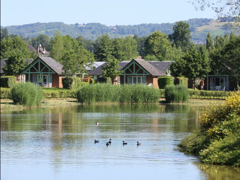 Camping Village Chalets D'Objat - Camping Correze