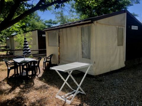 BUNGALOW TOILÉ 4 personnes - Tithome sans douche